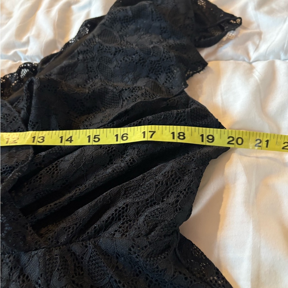 Torrid Lace LBD sz1 - Picture 7 of 9